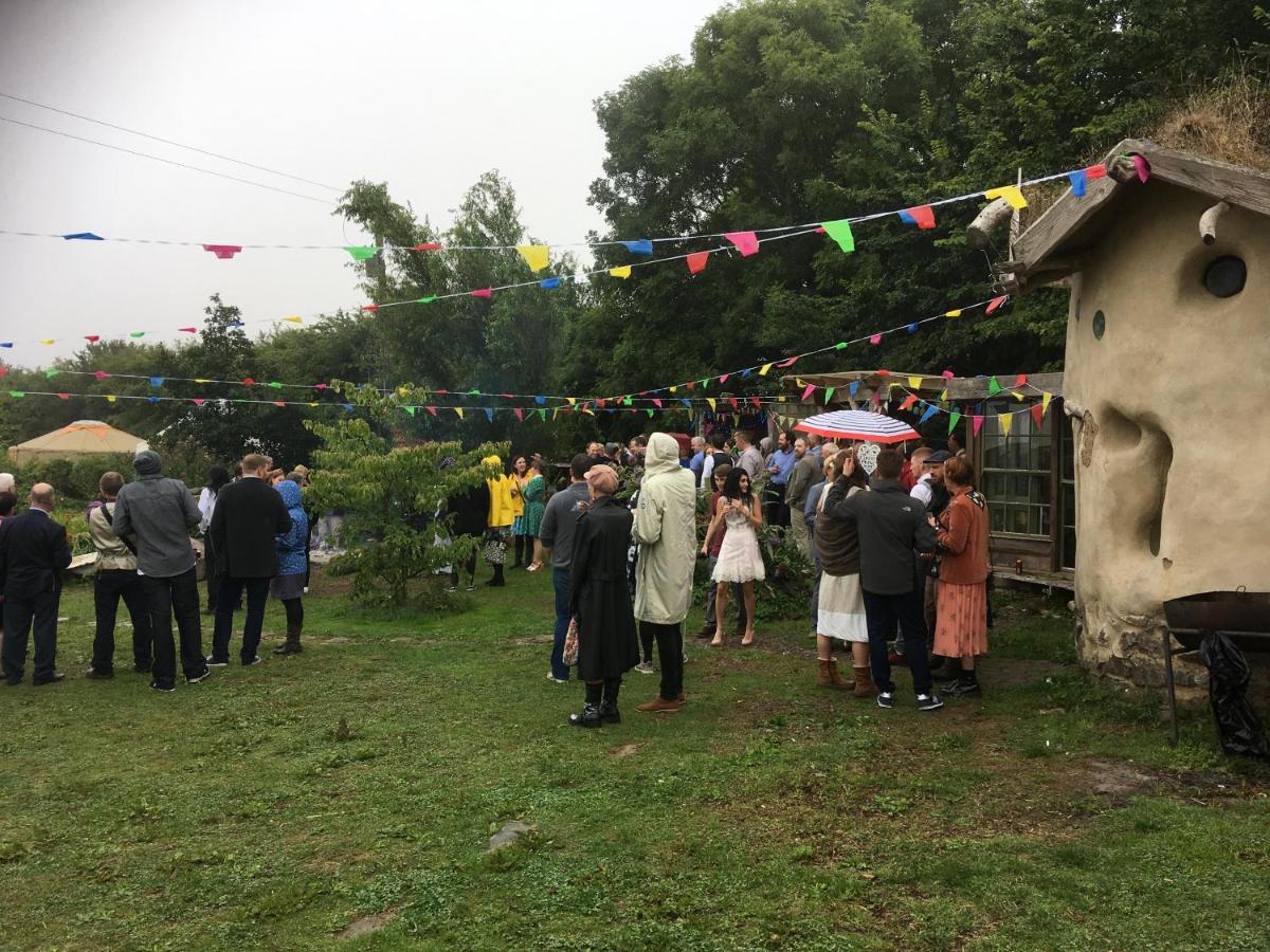 Inch Hideaway Eco Camping Whitegate  외부 사진