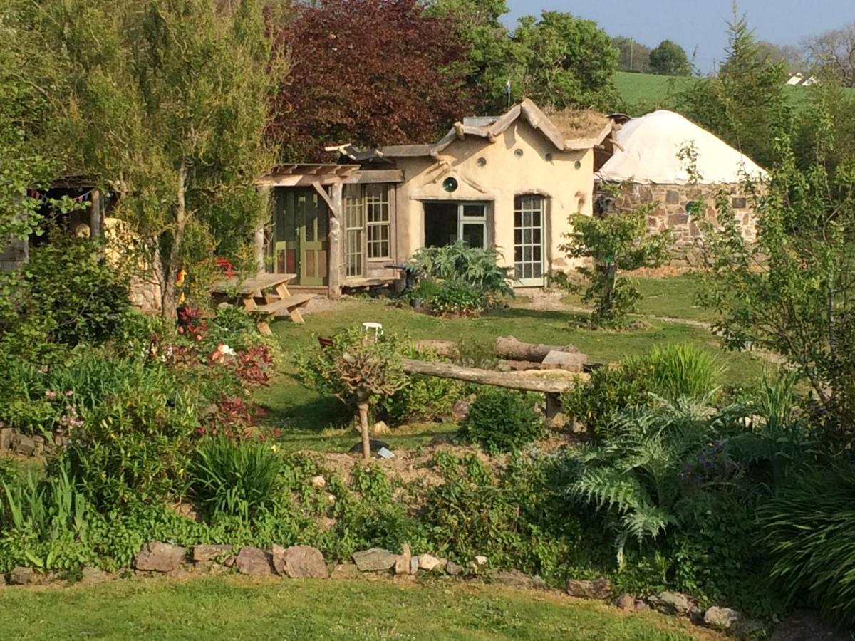 Inch Hideaway Eco Camping Whitegate  외부 사진