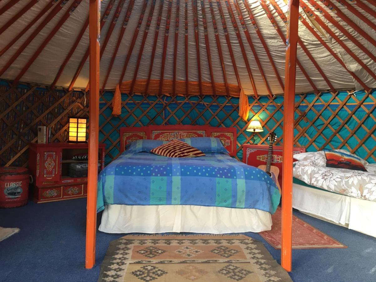 Inch Hideaway Eco Camping Whitegate  외부 사진